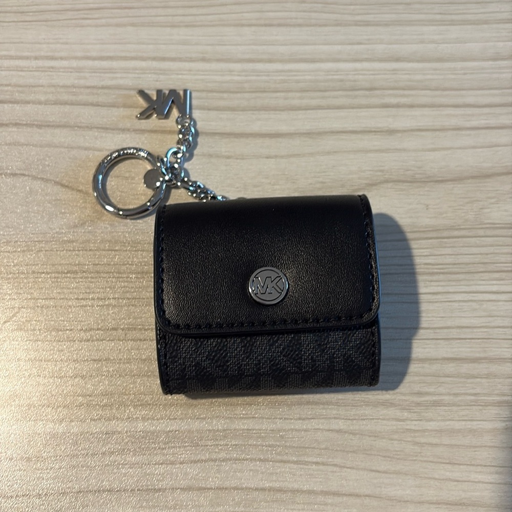 Michael Kors Case for Airpods